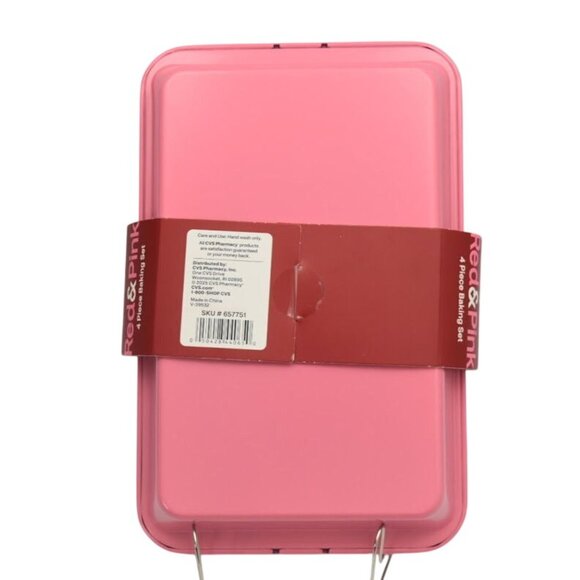 4-Piece Baking Set Nonstick Baking Tray Pan Spatula Whisk Heart Cookie Cutter - Picture 2 of 2